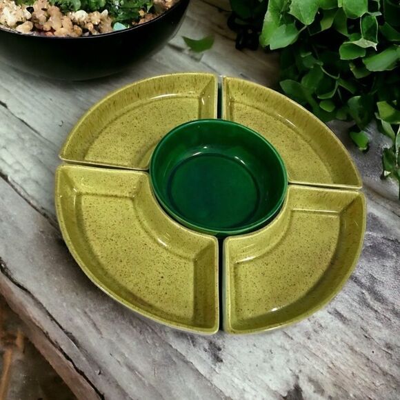 Speckled Avocado Emerald Green Glazed Ceramic Round Section Dish Serveware  Set - Picture 1 of 15